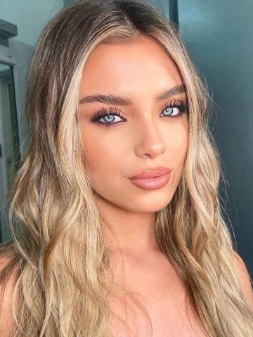 Диана Реал Высокая Блондинка фото 2